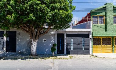 Casa en Venta, Ciudad Azteca, Sección. La Florida. Ecatepec. Estado de México