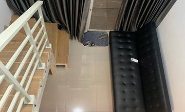 Disewakan Apartemen Icon Full furnished Kebomas Gresik