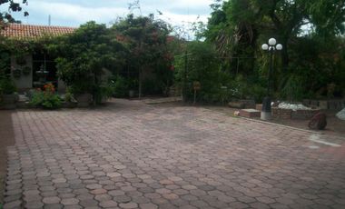 Beautiful villa with all the amenities