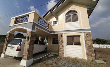 4 Bedroom Elsa Model in Tierra Verde Subic Along the Highway