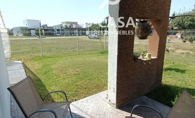SE VENDE CASA EN EL ÁLAMO COUNTRY CLUB