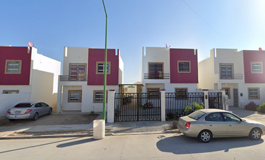 Casa en Fracc Arbolares Baja California Sur en Remate