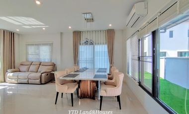 For sale/rent , 2-story semi-detached house, in the Grand Pleno Sukhumvit-Bangna.