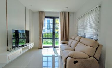 For sale/rent , 2-story semi-detached house, in the Grand Pleno Sukhumvit-Bangna.