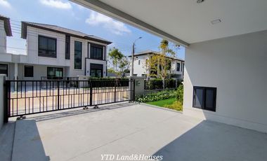 For sale/rent , 2-story semi-detached house, in the Grand Pleno Sukhumvit-Bangna.