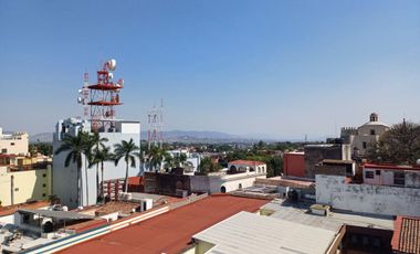 Oficina con terraza en el centro de Cuernavaca, Ubicada en calle Lic. Ignacio L. Rayón