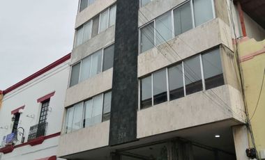 Oficina con terraza en el centro de Cuernavaca, Ubicada en calle Lic. Ignacio L. Rayón