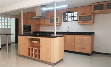 PR15992 Venta de casa en el sector El Diamante