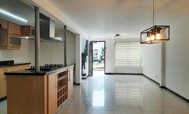 PR15992 Venta de casa en el sector El Diamante