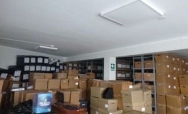 VENTA DE LOCAL COMERCIAL EN GALERIA GEMINA EN BARRANCO