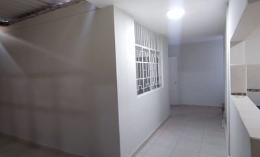 VENDO CASA DE UN PISO EN LA URB.PIURA. AV.KENNEDY