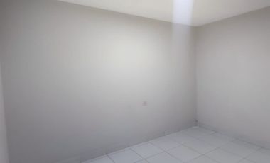 VENDO CASA DE UN PISO EN LA URB.PIURA. AV.KENNEDY