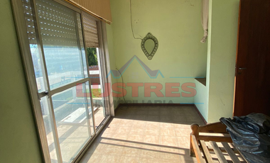 DUPLEX EN VENTA EN SANTA TERESITA A REFACCIONAR