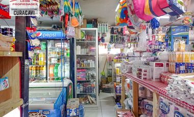 León Propiedades vende 3 locales comerciales en Avenida principal, Curacavi