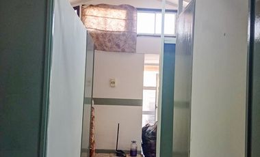 León Propiedades vende 3 locales comerciales en Avenida principal, Curacavi