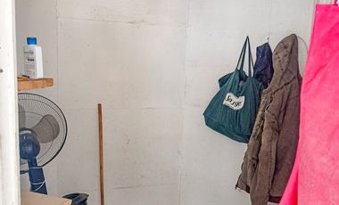 León Propiedades vende 3 locales comerciales en Avenida principal, Curacavi
