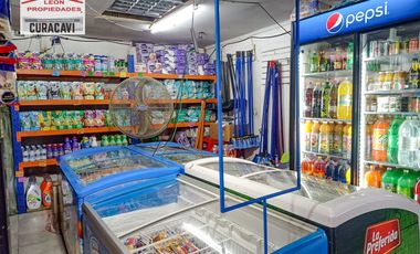 León Propiedades vende 3 locales comerciales en Avenida principal, Curacavi