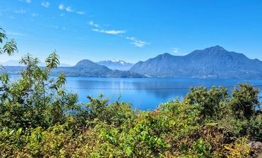 En Ranco, Región de los Ríos Linda Parcela de 2,5 ha con vista al Lago Ranco y colindante con Parque Futangue
