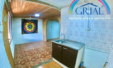 ¡Oportunidad Única! Casa con Local Comercial en Melipilla