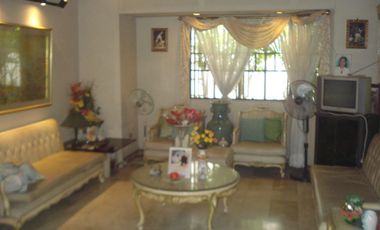Best Buy House & Lot for sale in Tandang Sora QC w/ 4Bedrooms near Circle
