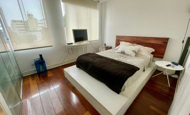 VENDO LINDO DUPLEX 2 DORMITORIOS - 1 COCHERA - MUY CERCA A PARQUE MELITÓN PORRAS - ZONA LA DALMACIA