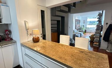 VENDO LINDO DUPLEX 2 DORMITORIOS - 1 COCHERA - MUY CERCA A PARQUE MELITÓN PORRAS - ZONA LA DALMACIA