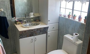CASA EN RENTA A DOS CUADRAS DE RESIDENCIAL MAYORAZGO, LEÓN GTO