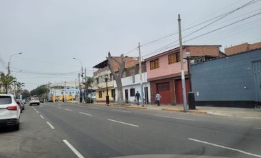 REMATO CASA CON DOS INQUILINOS PRECARIOS - ACEPTO OFERTAS