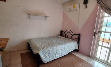 Casa Habitación (2 niveles) equipada, lista para habitar