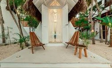 Se vende  hotel boutique. en el centro. de Tulum.