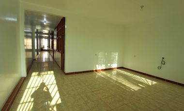 CASA GRANDE CON ESPACIOS COMUNES IDEAL AIRBNB ZONA BALNEARIO RIO EN MACEDA