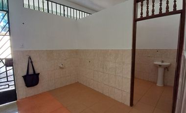 CASA GRANDE CON ESPACIOS COMUNES IDEAL AIRBNB ZONA BALNEARIO RIO EN MACEDA