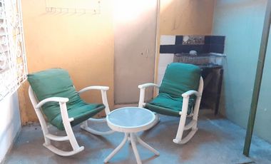 Suite de alquiler en Urdesa, planta baja, aceptan mascotas.