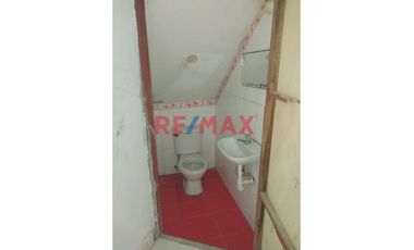 Linda Casa En Chimbote. Florida Baja ID 1088238