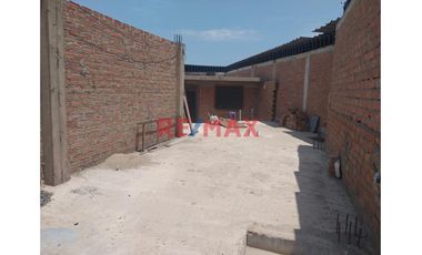 Linda Casa En Chimbote. Florida Baja ID 1088238