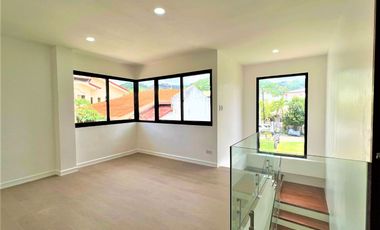 3 Bedroom House For Sale in Maryville Talamban Cebu City