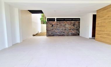3 Bedroom House For Sale in Maryville Talamban Cebu City