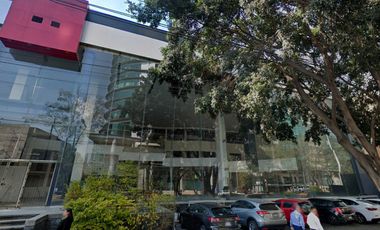 Propiedad comercial en venta sobre Insurgentes Sur