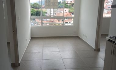 ARRIENDO CASA COMWERCIAL SAN ALONSO DOS NIVELES