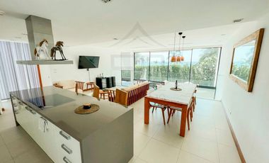 Brand new beachfront villa for rent available from April.