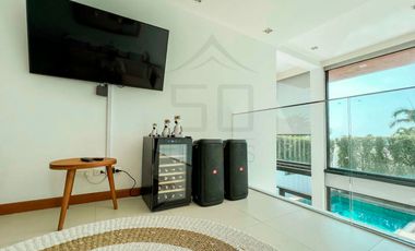 Brand new beachfront villa for rent available from April.