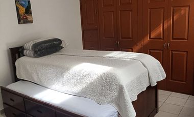 CASA AMUEBLADA EN HACIENDA SAN MIGUEL, CERCA DEL CORTIJO EN IRAPUATO