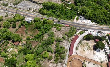 Tanah Pemandangan Laut Jalan Utama dekat Pantai Gunung Payung