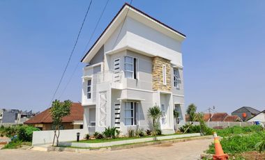 Rumah Dijual 2 lantai Compact House Mewah Modern Dengan Design Terbaru Split Level Dekat Stasiun Depok Baru Dekat Stasiun Depok Lama Cluster Medina To