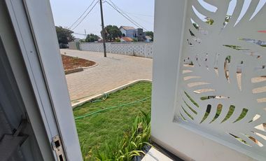 Rumah Dijual 2 lantai Compact House Mewah Modern Dengan Design Terbaru Split Level Dekat Stasiun Depok Baru Dekat Stasiun Depok Lama Cluster Medina To