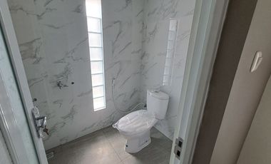 Rumah Dijual 2 lantai Compact House Mewah Modern Dengan Design Terbaru Split Level Dekat Stasiun Depok Baru Dekat Stasiun Depok Lama Cluster Medina To