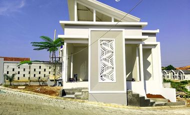 Rumah Dijual 2 lantai Compact House Mewah Modern Dengan Design Terbaru Split Level Dekat Stasiun Depok Baru Dekat Stasiun Depok Lama Cluster Medina To