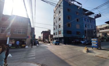 LOCAL DEL 3RO AL 6TO PISO EN VENTA 445 M2 JR. BUENAVENTURA REY - SAN JUAN DE MIRAFLORES