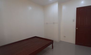 4-Bedroom and Semi Furnished Duplex House in Talamban, Cebu City