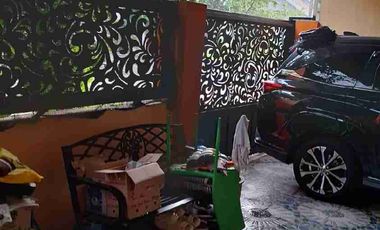 Jual Rumah 
*Perum Graha Asri* 
Sukodono Sidoarjo 
Depan Fasum

Spesifikasi
Luas Tanah : 128 m2
Dimensi : 8 × 16
Luas Bangunan : 80m
Lantai : 1
Surat